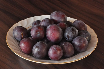 Mürdüm Eriği Tarifi ve Malzemeleri